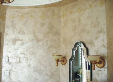 Reflective metallic troweled faux finish